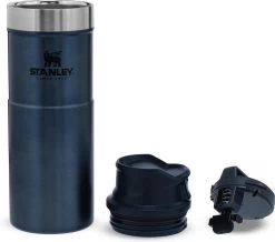 Stanley Trigger-Action Travel Mug 0.47L - Thermosfles - Nightfall 19 Stanley Trigger-Action Travel Mug 0.47L - Thermosfles - Nightfall -Beste Thuiskeuken 1200x1061