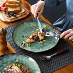 Serviesset 8 Personen - 24 Delig - Handgemaakt Keramiek - Vancasso Groen 9 Serviesset 8 Personen - 24 Delig - Handgemaakt Keramiek - Vancasso Groen -Beste Thuiskeuken 1200x1200 1043