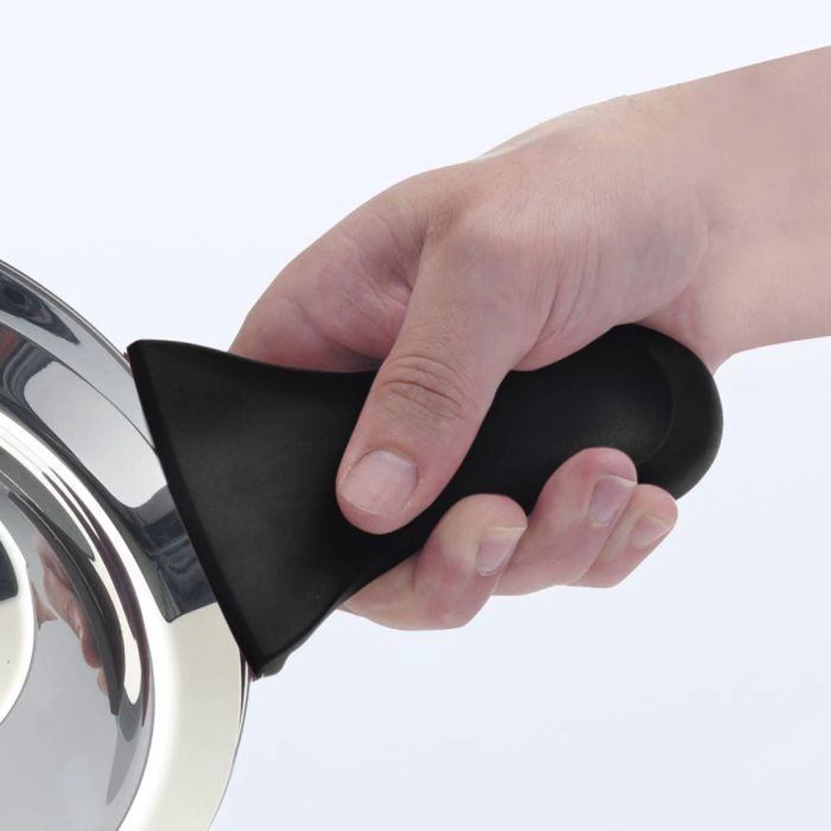 BK Q-linair Classic Pannenset - 5 Delig - RVS - Veilig Afgietsysteem - Inductie 8 BK Q-linair Classic Pannenset - 5 Delig - RVS - Veilig Afgietsysteem - Inductie - Afbeelding 6