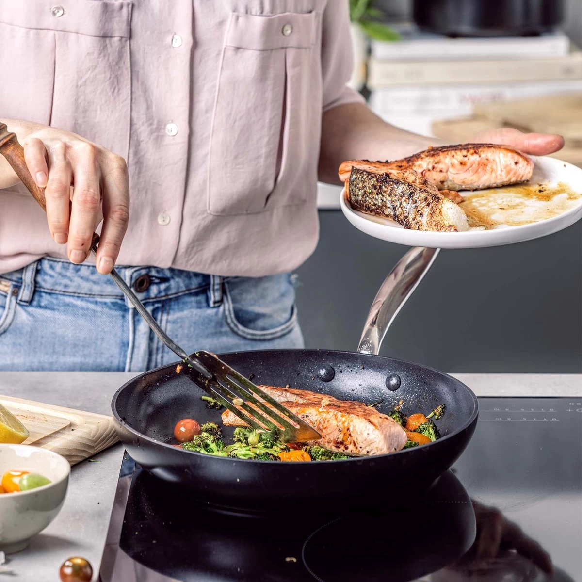 GreenPan Barcelona Infinity Pro Koekenpannenset - 3-delig - Zwart - Inductie - PFAS-vrij 10 GreenPan Barcelona Infinity Pro Koekenpannenset - 3-delig - Zwart - Inductie - PFAS-vrij - Afbeelding 8