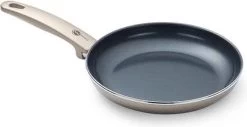 GreenPan Cambridge Koekenpan 24cm - Brons - Inductie - PFAS-vrij 25 GreenPan Cambridge Koekenpan 24cm - Brons - Inductie - PFAS-vrij -Beste Thuiskeuken 1200x616