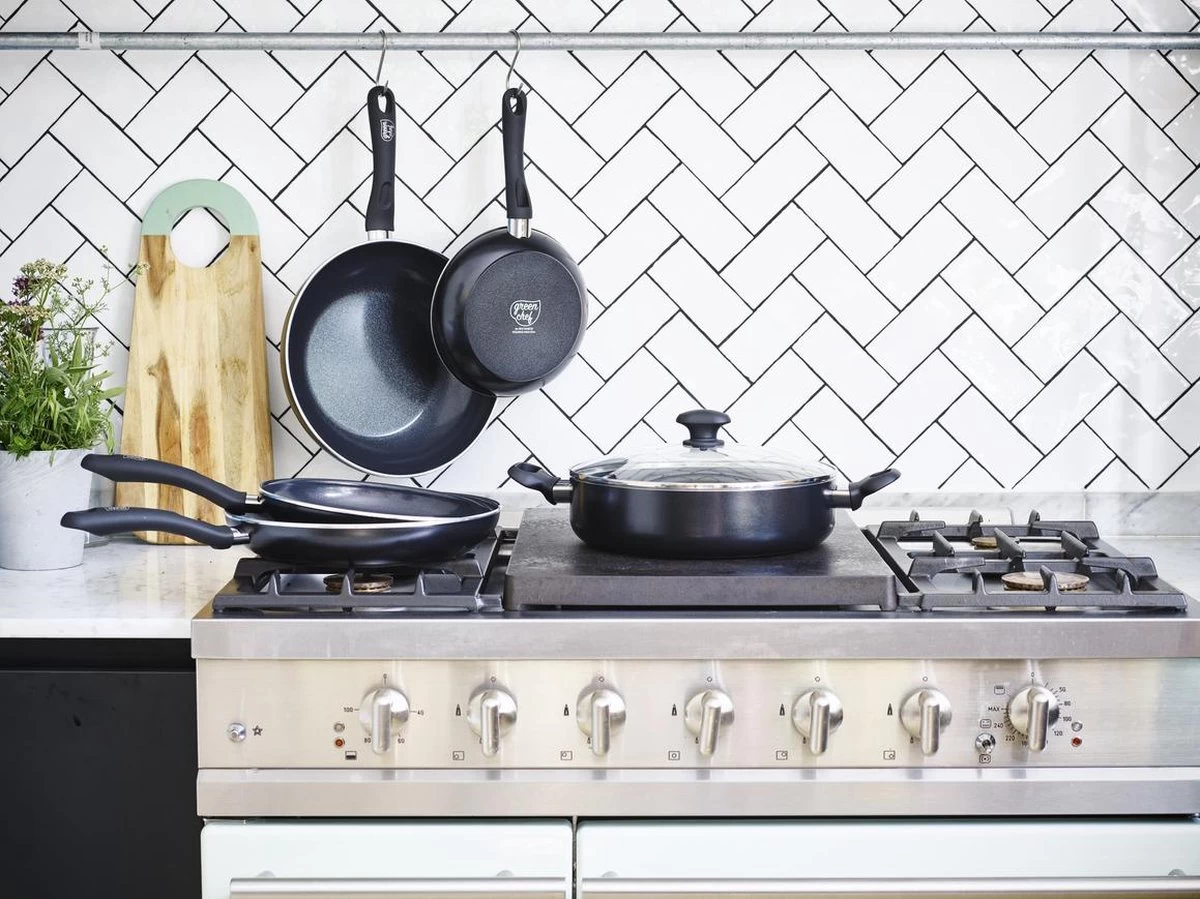 GreenChef Diamond Koekenpan 20cm - Zwart - Inductie - PFAS-vrij 11 GreenChef Diamond Koekenpan 20cm - Zwart - Inductie - PFAS-vrij - Afbeelding 9