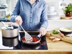 GreenPan Cambridge Hapjespan Met Deksel 28cm - Brons - Inductie - PFAS-vrij 18 GreenPan Cambridge Hapjespan Met Deksel 28cm - Brons - Inductie - PFAS-vrij -Beste Thuiskeuken 1200x899 7