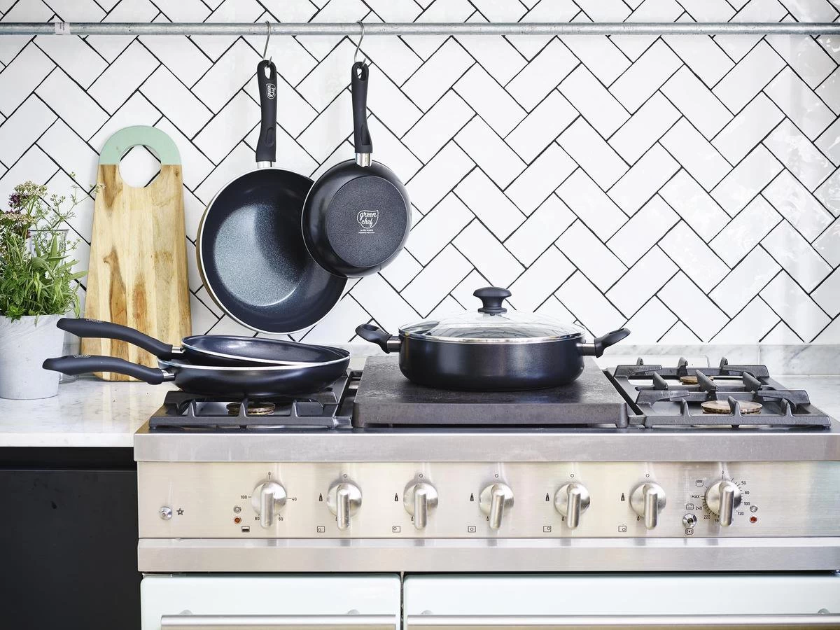 GreenChef Diamond Inductie Hapjespan - Ø28 Cm - Keramisch - PFAS-vrij 6 GreenChef Diamond Inductie Hapjespan - Ø28 Cm - Keramisch - PFAS-vrij - Afbeelding 4