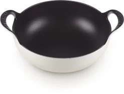 Le Creuset Gietijzeren Balti-pan In Meringue 24 Cm 2,7l -Beste Thuiskeuken 1200x908