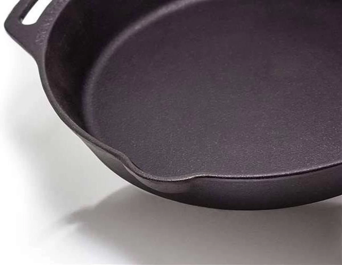Petromax Skillet - Gietijzer - Koekenpan Met Steel En Handgreep - ø35cm Fp35t 5 Petromax Skillet - Gietijzer - Koekenpan Met Steel En Handgreep - ø35cm Fp35t - Afbeelding 3
