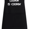 Roly Keukenschort Mr. Good Lookin' Is Cookin' - One Size - Zwart - Vaderdag Cadeau - Papa Cadeau - Cadeau Voor Hem - Cadeau Voor Vader - Keukenschort Met Tekst