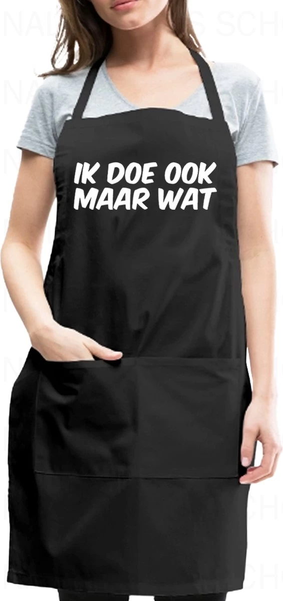IK DOE OOK MAAR WAT Unisex Schort - Zwart - One Size (volwassenen) - Keuken Schort - Barbeque BBQ Schort - Bedieningsschort - Grappige Teksten - Original Kwoots- Voor Zowel Mannen Als Vrouwen - Verstelbaar - Wasbaar - Cadeau - Apron 2 IK DOE OOK MAAR WAT Unisex Schort - Zwart - One Size (volwassenen) - Keuken Schort - Barbeque BBQ Schort - Bedieningsschort - Grappige Teksten - Original Kwoots- Voor Zowel Mannen Als Vrouwen - Verstelbaar - Wasbaar - Cadeau - Apron