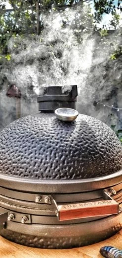 The Bastard Urban Medium - Kamado Barbecue - Kamado BBQ 31 The Bastard Urban Medium - Kamado Barbecue - Kamado BBQ -Beste Thuiskeuken 567x1200
