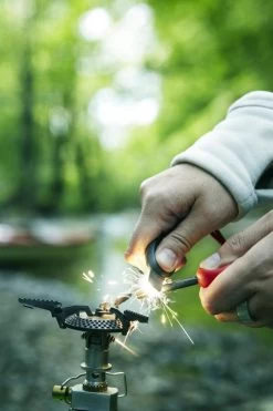 Light My Fire FireSteel Scout Bio Blauw + Noodfluit Milieuvriendelijke Vuurmaker Magnesium Aansteker 8 Light My Fire FireSteel Scout Bio Blauw + Noodfluit Milieuvriendelijke Vuurmaker Magnesium Aansteker -Beste Thuiskeuken 800x1200 22