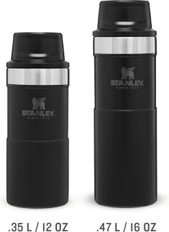 Stanley Trigger-Action Travel Mug 0.47L - Thermosfles - Matt Black 36 Stanley Trigger-Action Travel Mug 0.47L - Thermosfles - Matt Black -Beste Thuiskeuken 875x1200