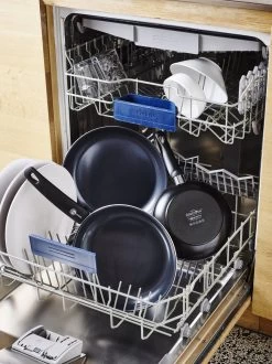 GreenPan Cambridge Hapjespan Met Deksel 24cm - Zwart - Inductie - PFAS-vrij -Beste Thuiskeuken 899x1200 9